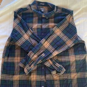 100% cotton Eddie Bauer men’s button up shirt